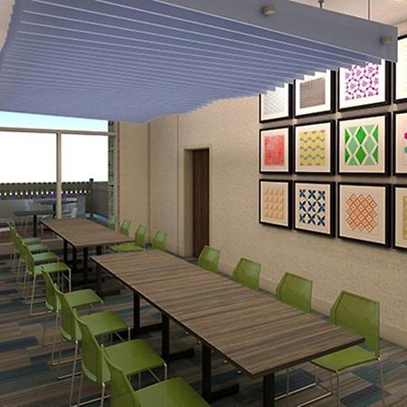 Holiday Inn Express Tallahassee-University Central By Ihg Bagian luar foto