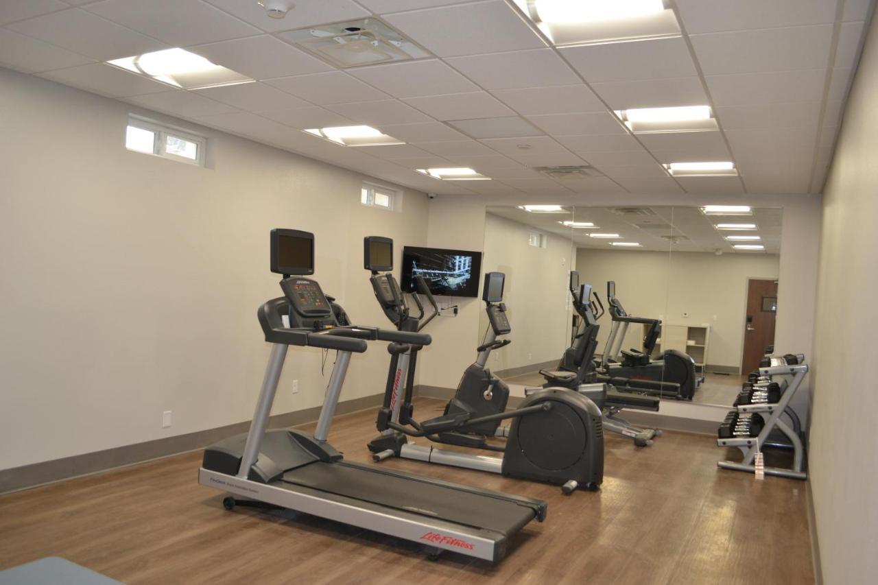 Holiday Inn Express Tallahassee-University Central By Ihg Bagian luar foto